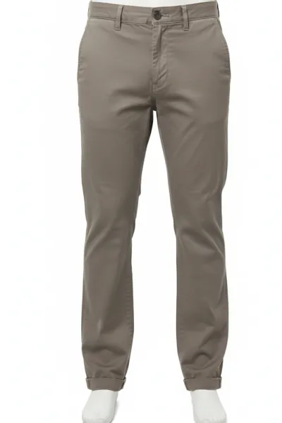 Men’s Slim-Fit Khaki Casual Pant